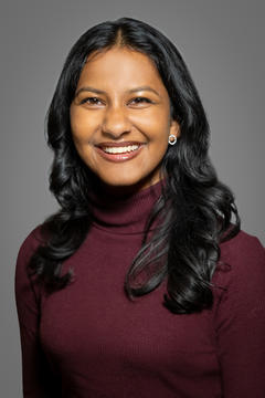 Erin Philip headshot