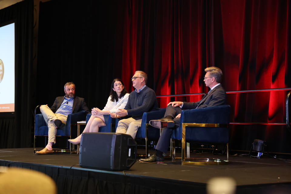 Mainstage panel-- cell phone bans
